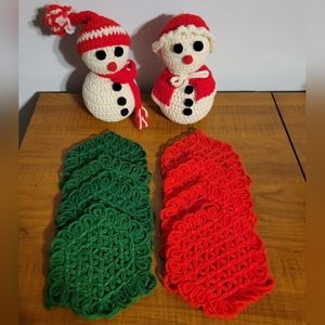 Homemade Crocheted Mr and Mrs Snowman‎ with 8 Doilies